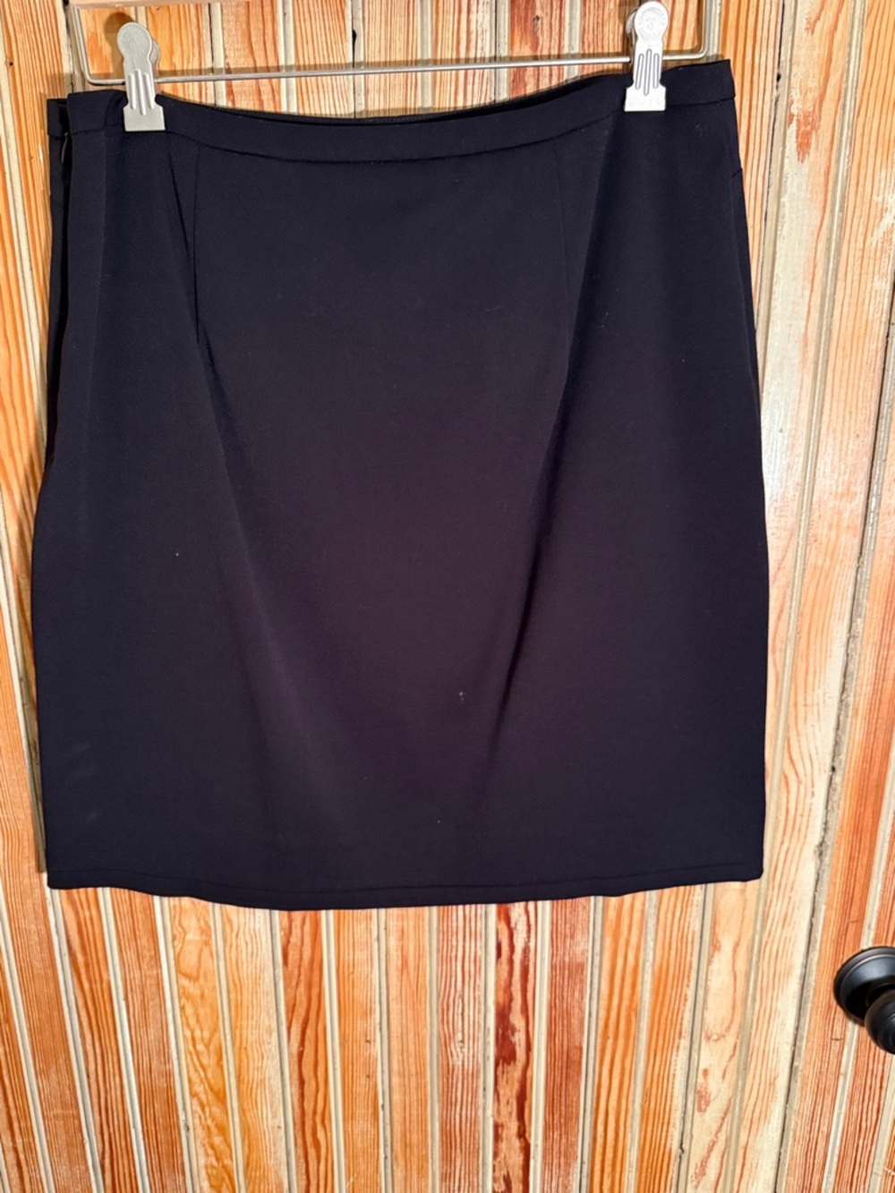 White House Black Market Black Pencil Skirt - Tailored Workstyle - Picture 1 of 2